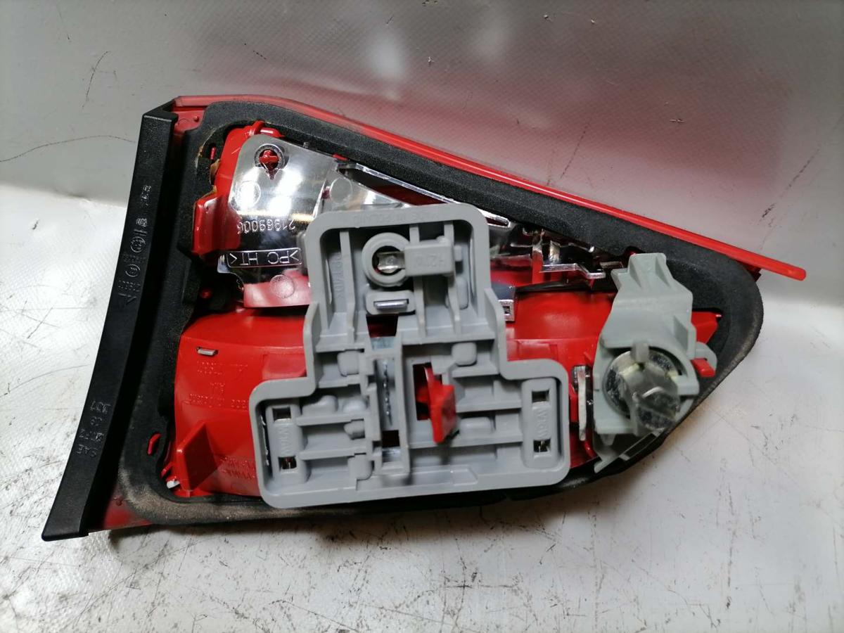 Audi A4 8K B8 original R&uuml;cklicht R&uuml;ckleuchte Schlussleuchte innen links Kombi Bj.2009